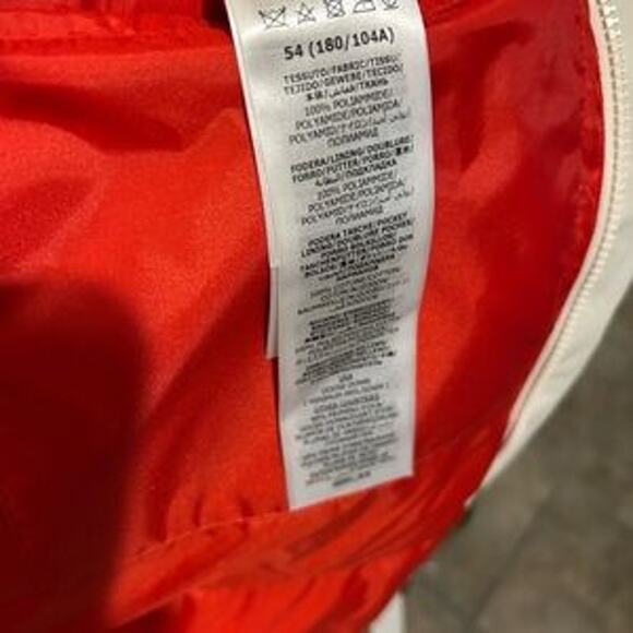 Men's Gucci, detachable sleeve puffer jacket size 54 made in Italy - Picture 9 of 14